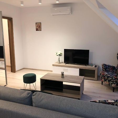 Diamond Apartman Debrecen Exterior foto