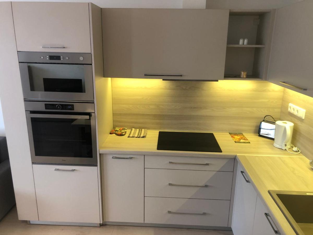 Diamond Apartman Debrecen Exterior foto